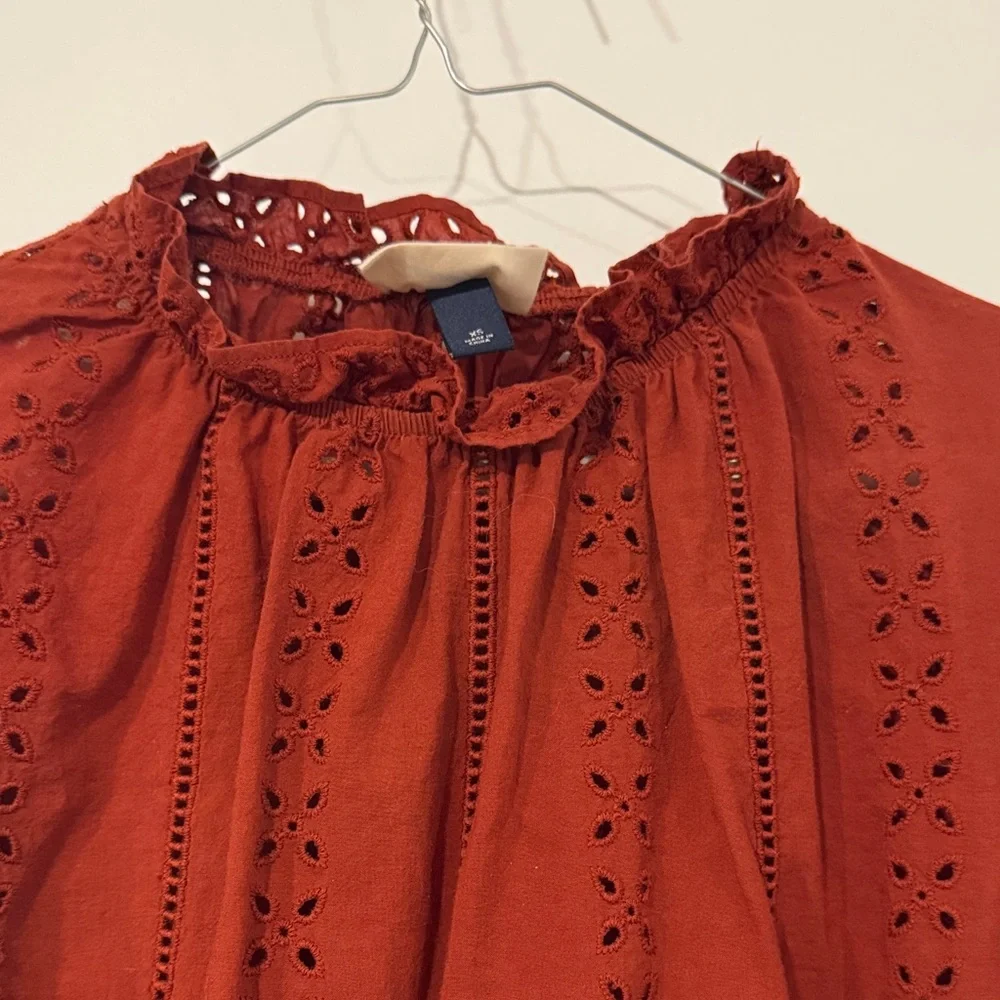 Universal Thread Rust Eyelet Top - Picture 3 of 6